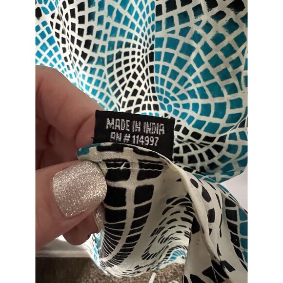 Tolani Mosaic Pattern Silk Swim Cover XS - Picture 6 of 7